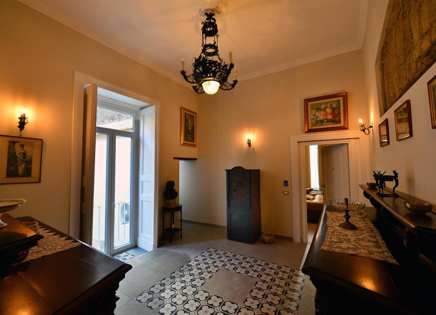 Xenia Neapolis Affittacamere *