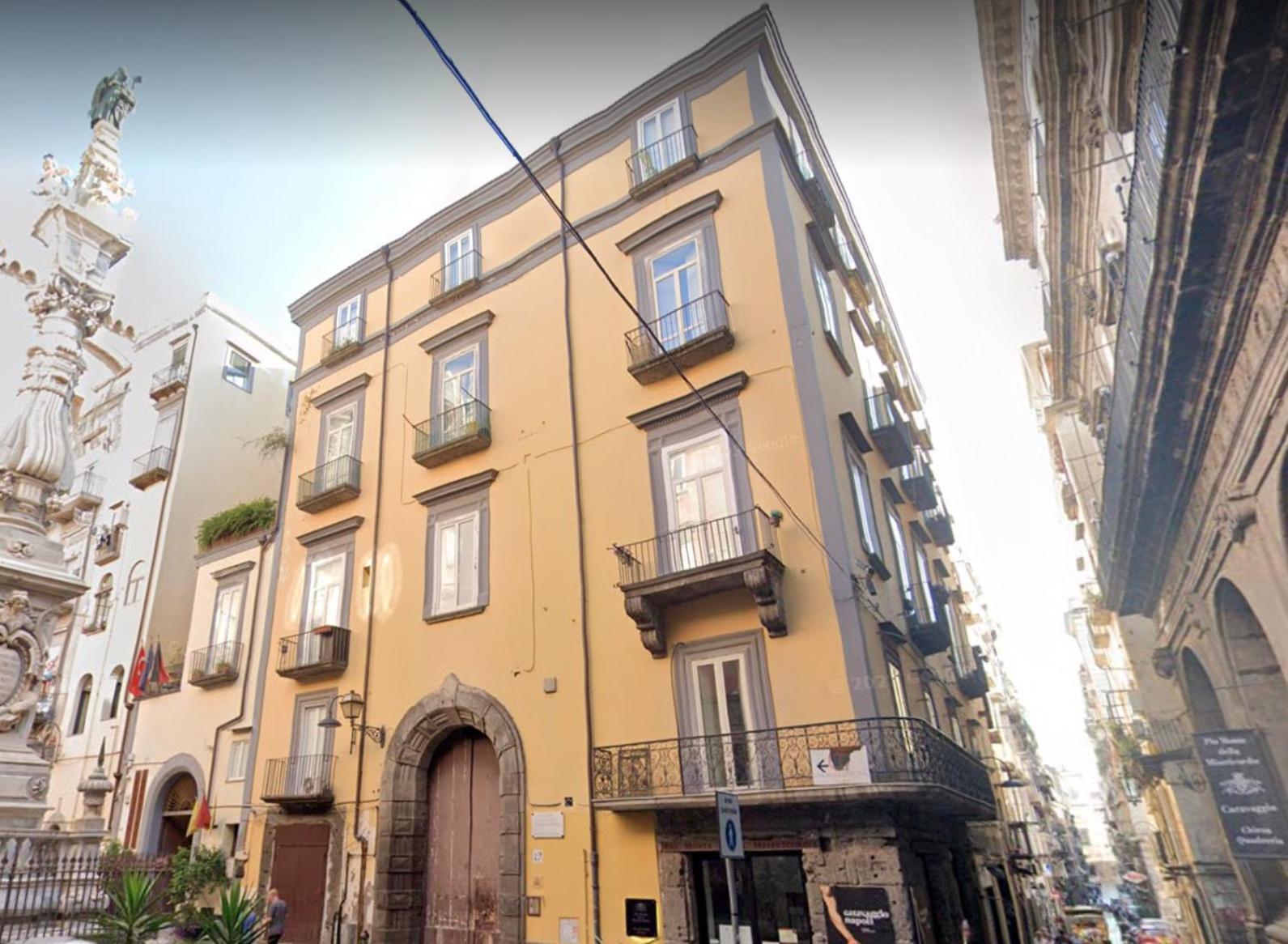 Xenia Neapolis * Napoli